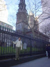 Clic en la foto para verla a toda pantalla: Frente a la Iglesia