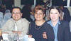 Clic en la foto para verla a toda pantalla: mis primos Fernando, Ara, y la G�era
