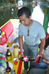 Clic en la foto para verla a toda pantalla: En Xochimilco 2005